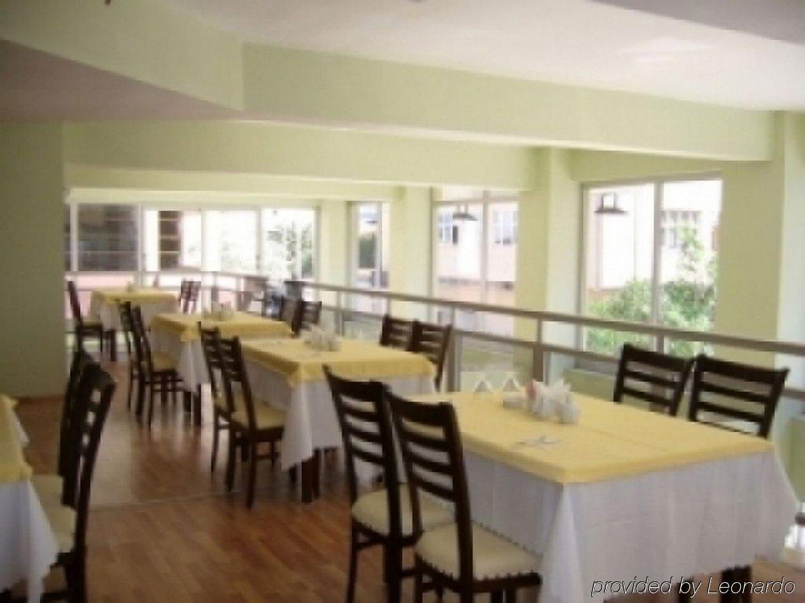 Sirin Villa Cesme Restaurante foto